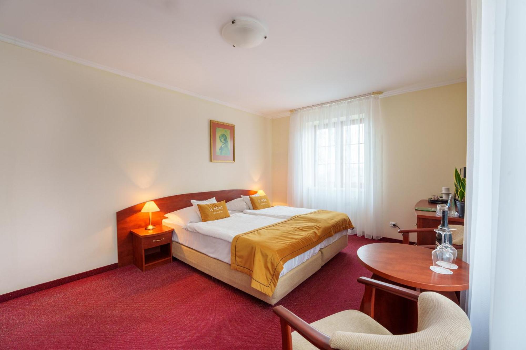 Hotel Le Mont Medical & Spa Swieradow-Zdroj Luaran gambar